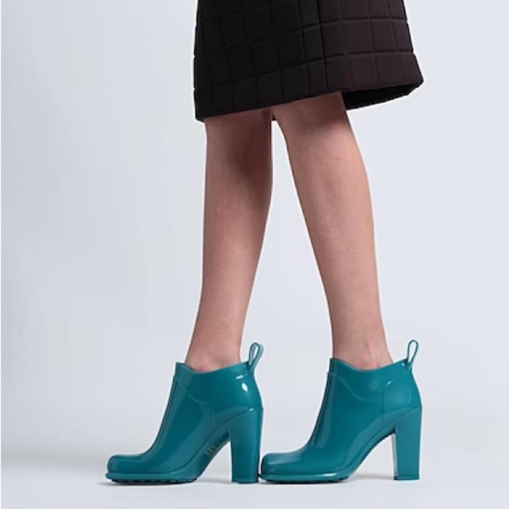 Bottega Veneta Rubber Ankle Rain Boots